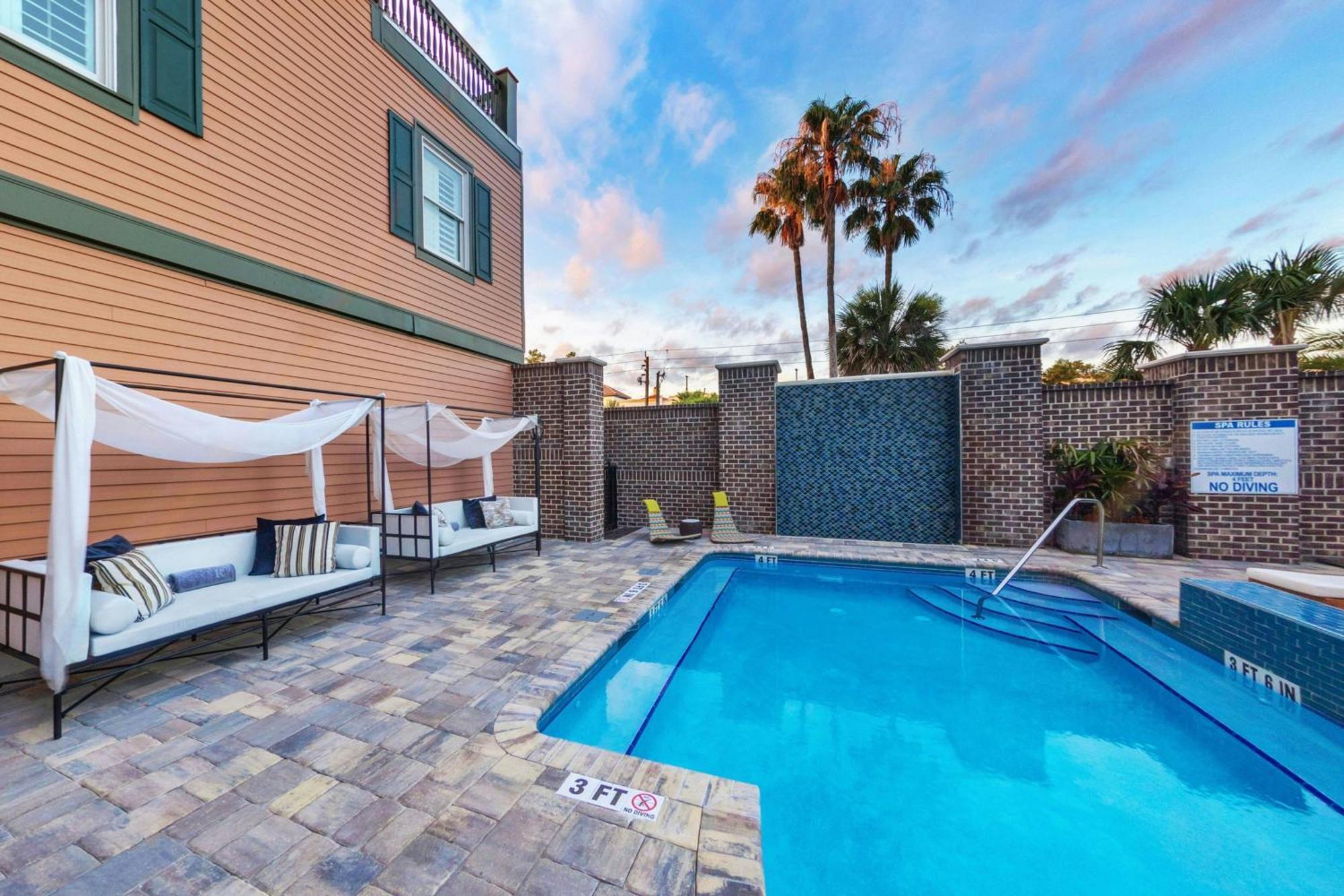 Renaissance St. Augustine Historic Downtown Hotel Exterior photo